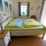 Haus Am Wald Nr 3 Idyllisch Ruhig Im Naturschutzgebiet Appartement *
